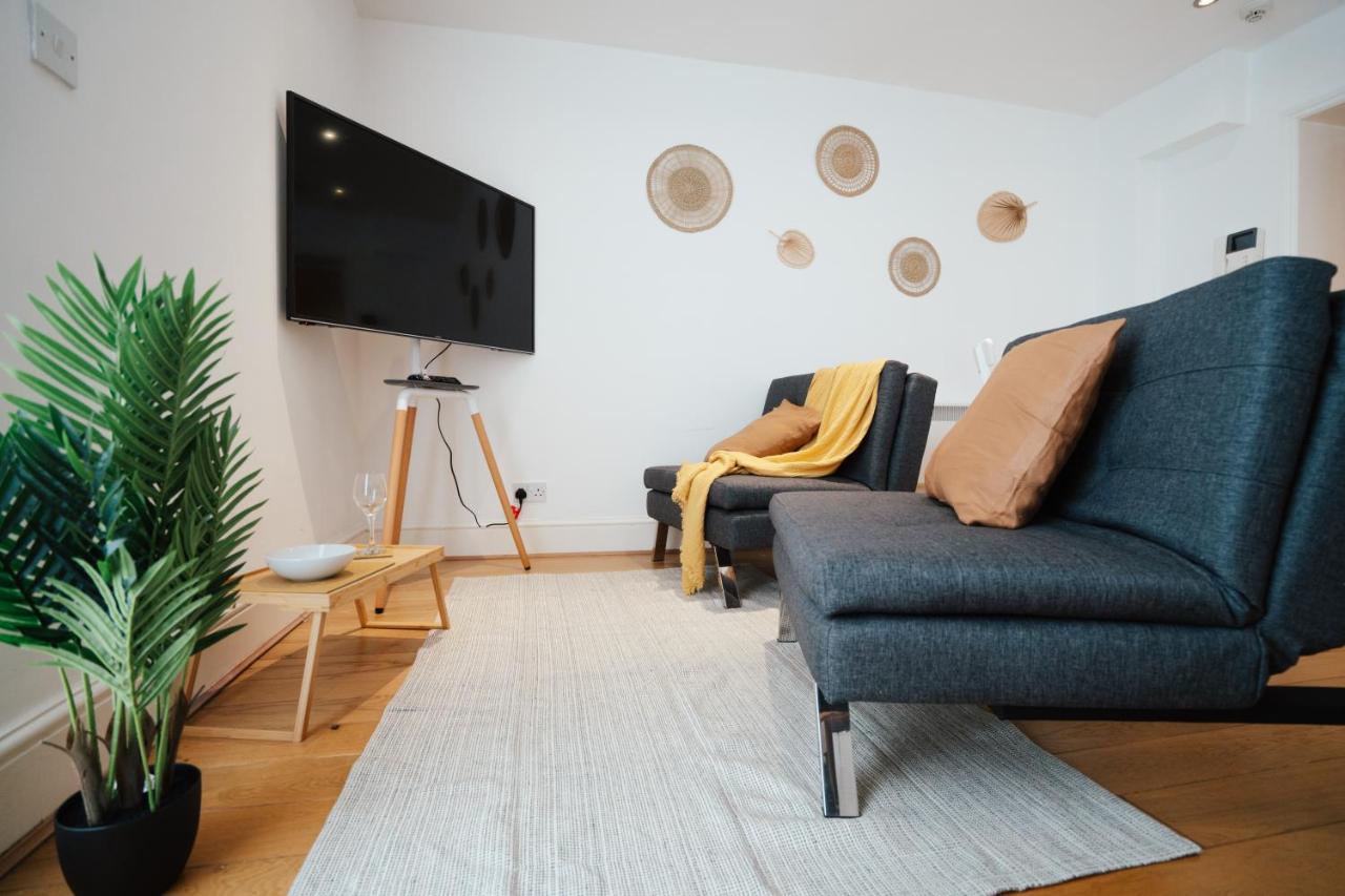 Cozy 1 Bed Apartment In Hackney Londres Extérieur photo